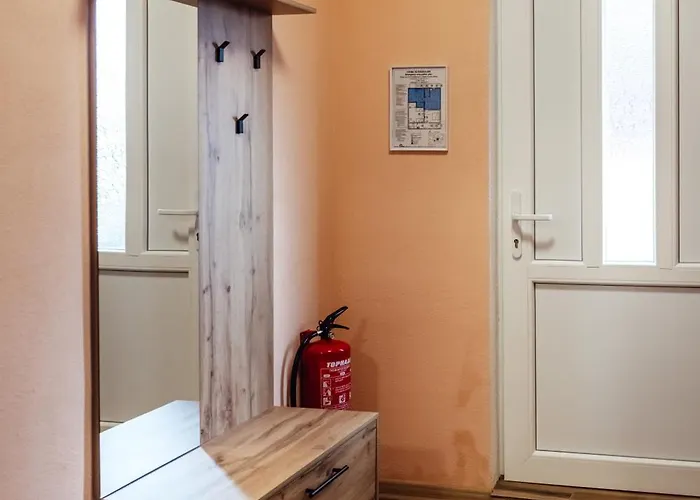 инфинити アパート サパレヴァ・バニャ